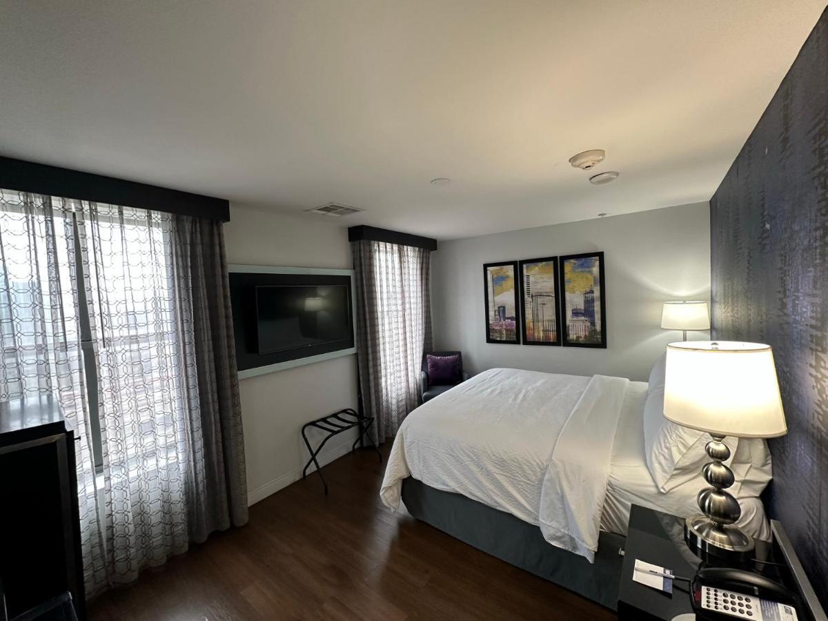 Holiday Inn Express - Dallas Downtown By Ihg Extérieur photo