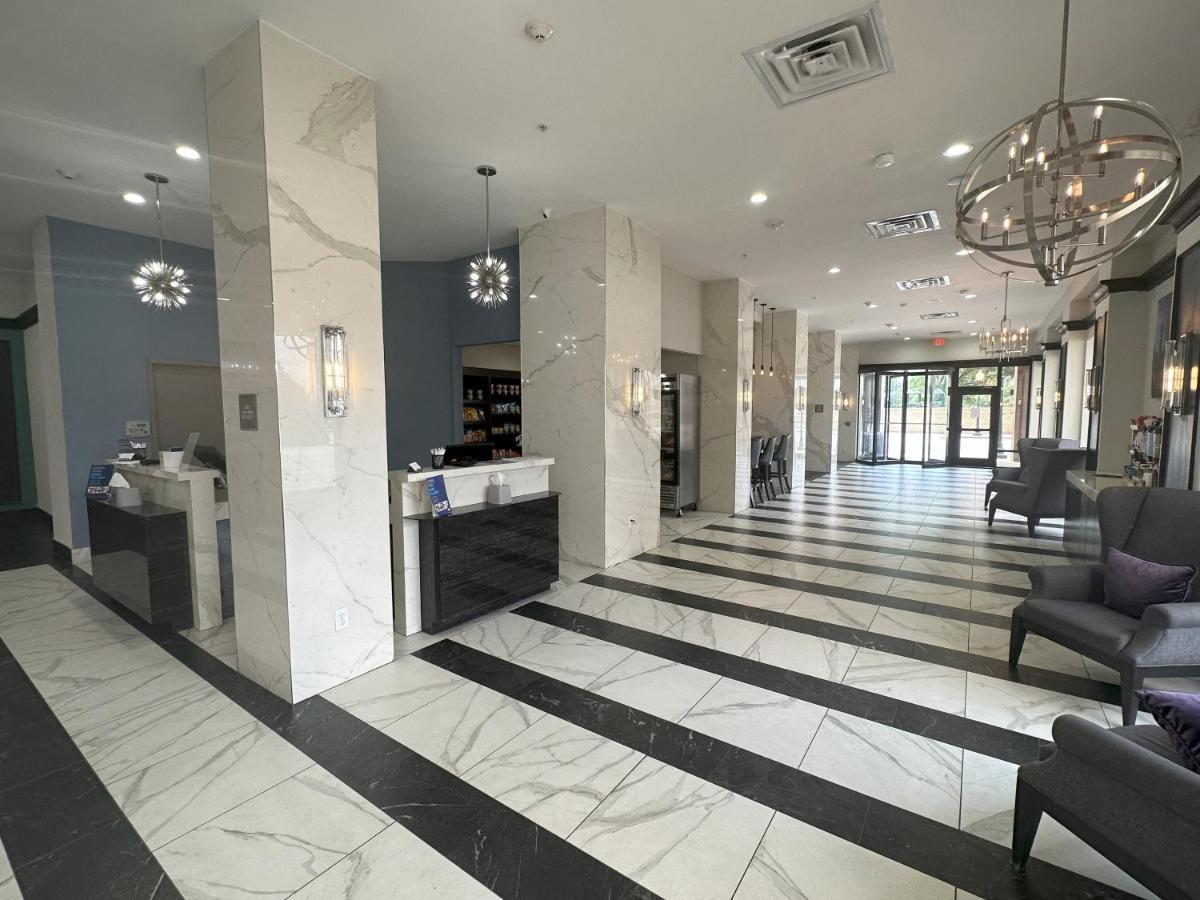 Holiday Inn Express - Dallas Downtown By Ihg Extérieur photo