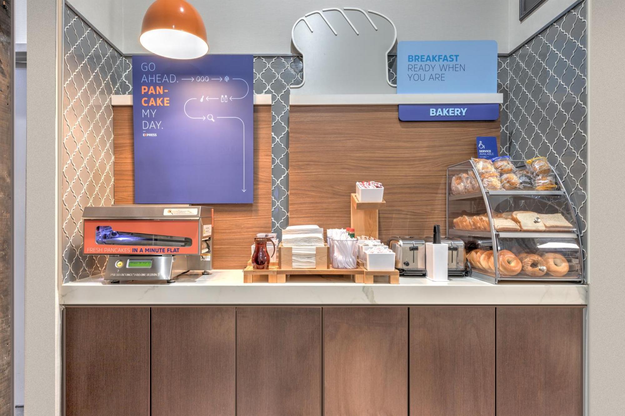 Holiday Inn Express - Dallas Downtown By Ihg Extérieur photo